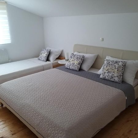 Apartment Kale Шибеник Екстер'єр фото