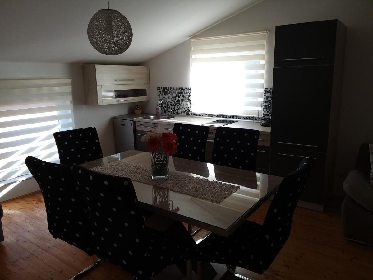 Apartment Kale Шибеник Екстер'єр фото